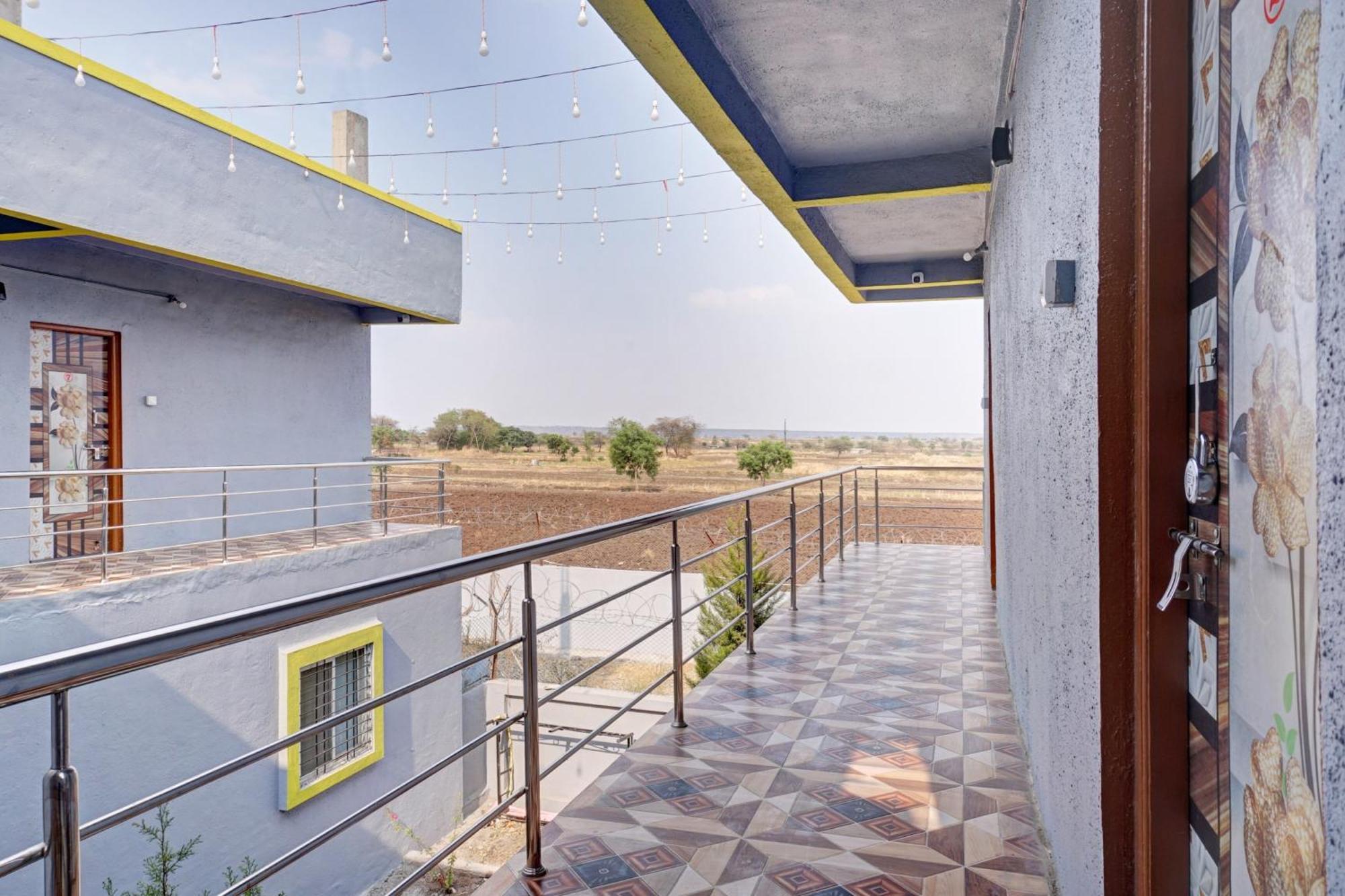 Pimpalwandi Hotel O Sky 7 Lodge מראה חיצוני תמונה